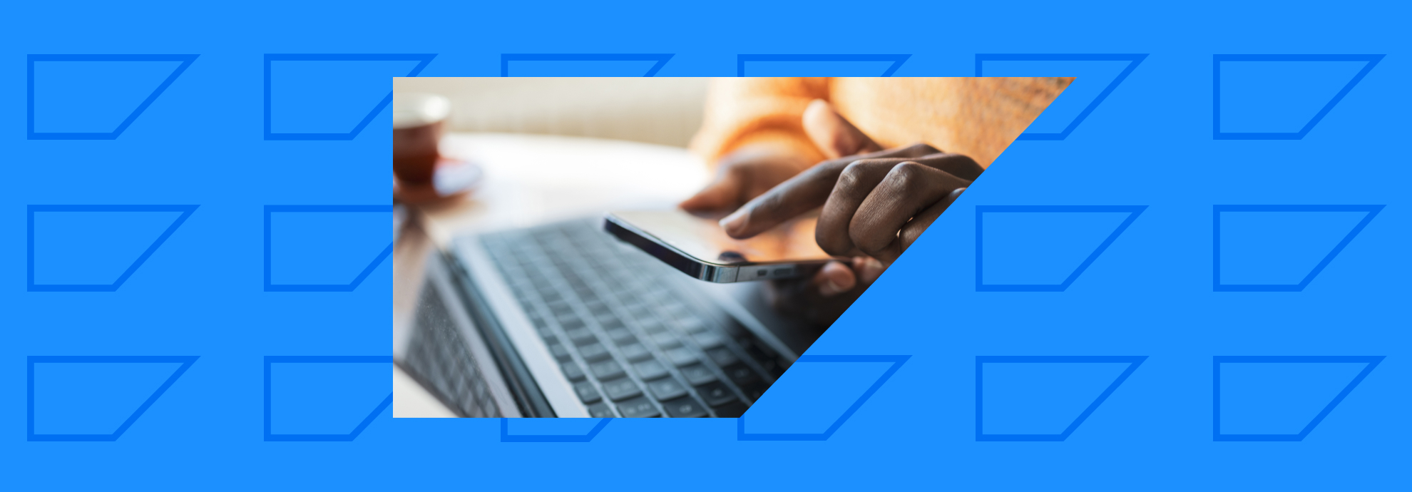 Blog Hero Omnichannel Examples